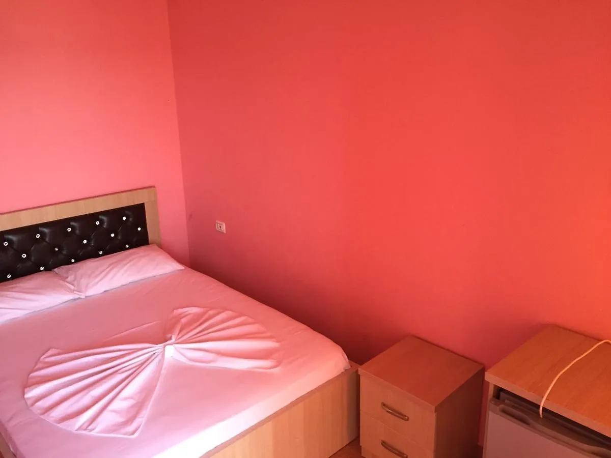 Hotel Besa Shëngjin 0*,  Albania