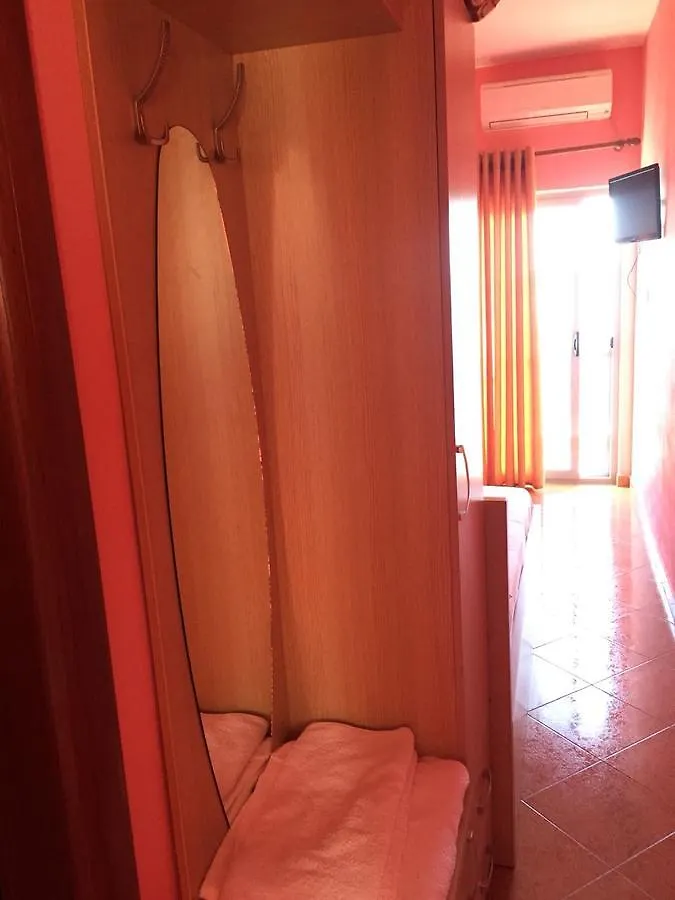Hotel Besa Shëngjin